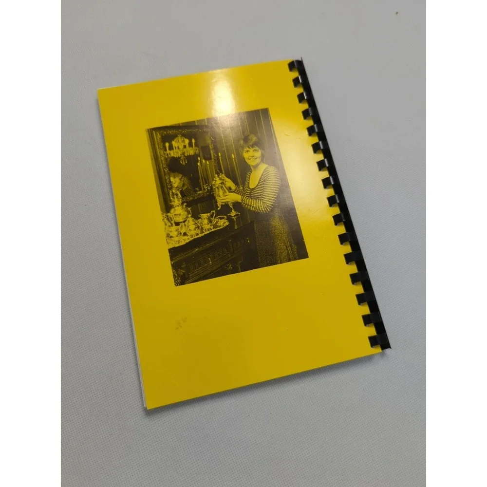What's For Dinner‎ Pat L. Moser North Carolina Spiral Cookbook Pfafftown?